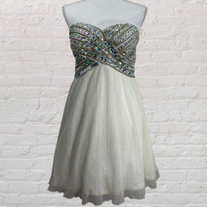 Brand New Strapless White As U Wish Dress